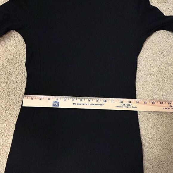 Theory Mimi Q Classical Dress Womens Black Quilted Long Sleeve Shift Crew size M - Picture 8 of 11